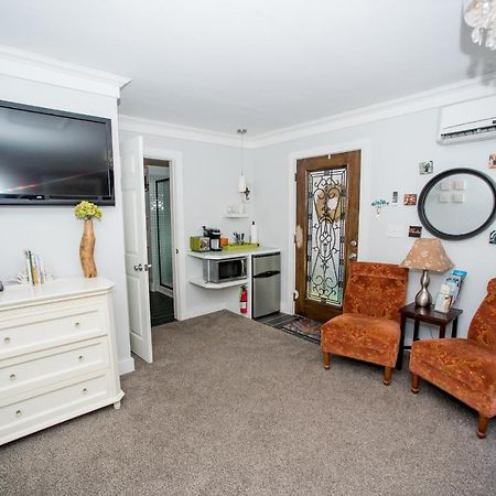 Front Beach Cottages Ocean Springs Buitenkant foto